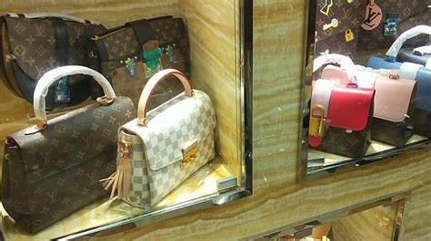 buy replica bags guangzhou|guangzhou counterfeit bags.